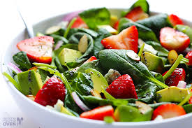 Strawberry spinach salad